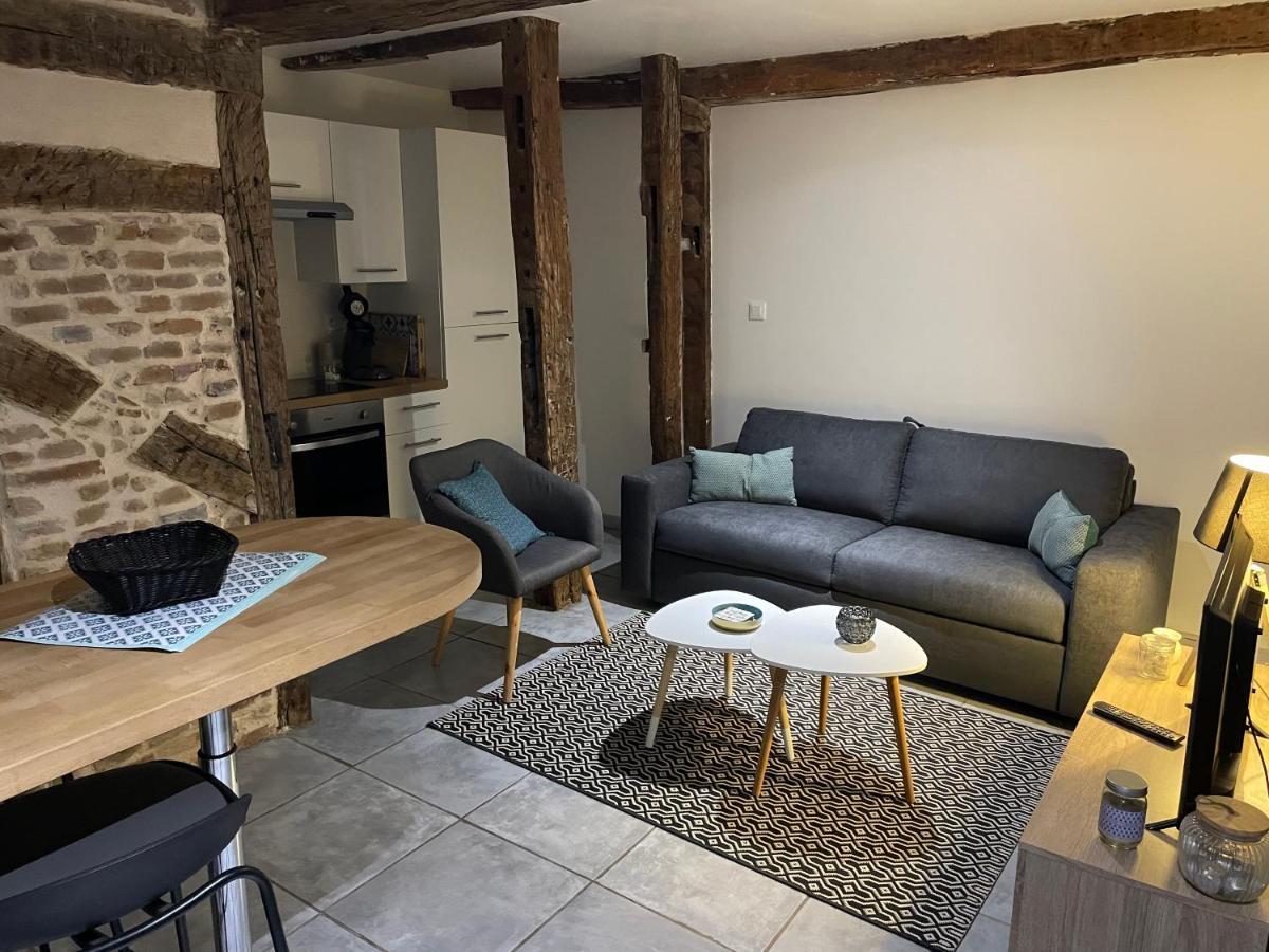 Joli Appartement Quartier Historique Moulins  Zewnętrze zdjęcie